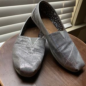 Toms Slip-Ons